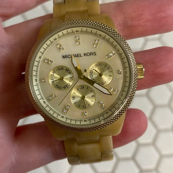 Michael Kors Gold Chronograph 5039 jet set Watch Michael Kors Jet Set Watch Women 37mm MOP Dial Gold Tone  main image 3